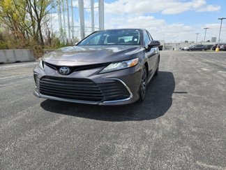 Used 2023 Toyota Camry XLE image 1