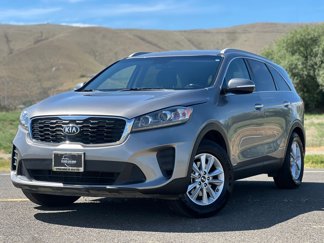 Used 2019 Kia Sorento LX w/ LX Convenience Package image 1