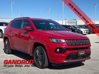 Used 2022 Jeep Compass Limited image 1