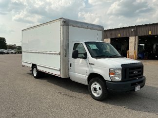 Used 2018 Ford E-350 and Econoline 350 Super Duty image 1