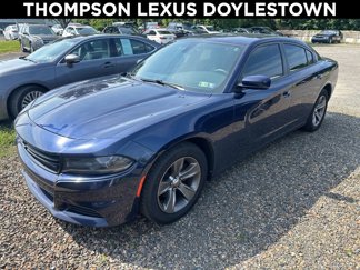 Used 2015 Dodge Charger SXT image 1