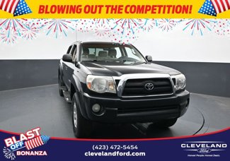 Used 2008 Toyota Tacoma PreRunner image 1
