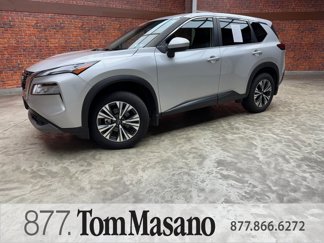 Used 2023 Nissan Rogue SV image 1
