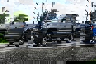 Used 2019 Toyota Tacoma SR5 image 1