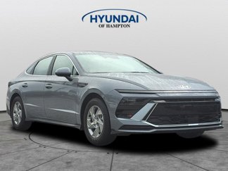 New 2025 Hyundai Sonata SE image 1