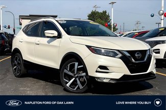 Used 2021 Nissan Rogue Sport SL image 1