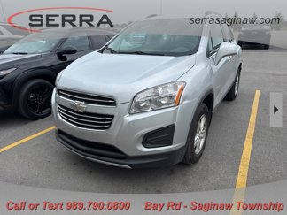 Used 2015 Chevrolet Trax LT w/ LT Sun and Sound Package image 1