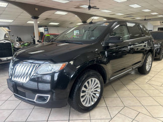 Used 2013 Lincoln MKX FWD image 1