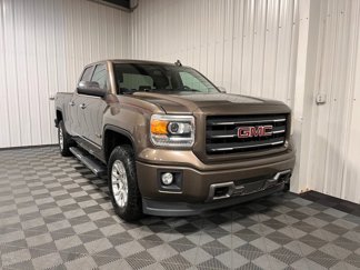 Used 2015 GMC Sierra 1500 SLE w/ All-Terrain Package image 1