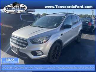 Used 2017 Ford Escape SE w/ Equipment Group 201A image 1