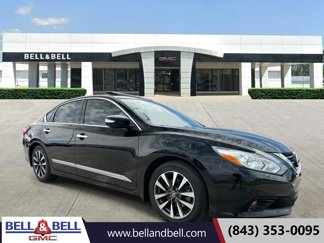 Used 2016 Nissan Altima 2.5 SV image 1