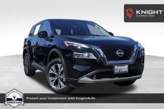 Used 2023 Nissan Rogue SV image 1