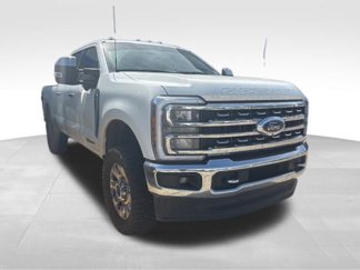 Used 2024 Ford F250 Lariat w/ Chrome Package image 1