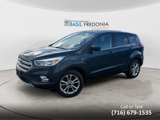 Used 2019 Ford Escape SE image 1