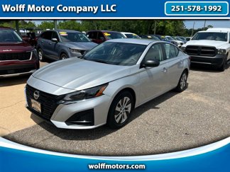 Used 2024 Nissan Altima 2.5 S image 1