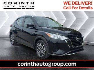 Used 2023 Nissan Kicks SV image 1