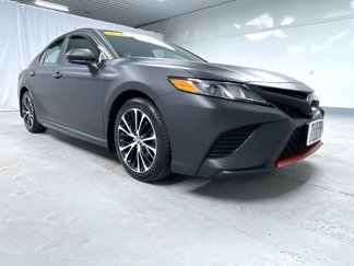 Used 2019 Toyota Camry SE image 1