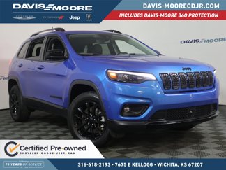Used 2023 Jeep Cherokee Altitude Lux image 1