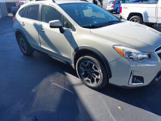 Used 2017 Subaru Crosstrek 2.0i Premium image 1