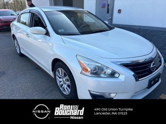 Used 2014 Nissan Altima 2.5 S image 1