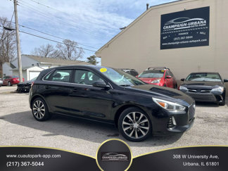 Used 2018 Hyundai Elantra GT image 1