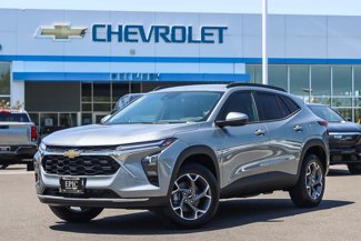 New 2025 Chevrolet Trax LT w/ LT Convenience Package image 1