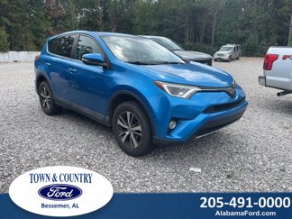 Used 2018 Toyota RAV4 XLE image 1