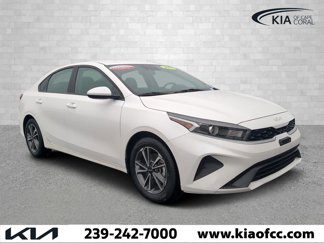 Certified 2023 Kia Forte LXS image 1