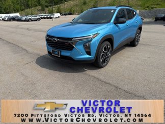 New 2025 Chevrolet Trax RS image 1