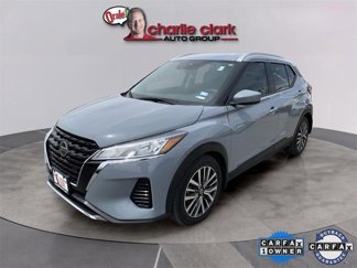 Certified 2021 Nissan Kicks SV image 1