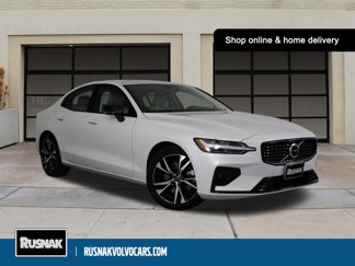 Certified 2025 Volvo S60 B5 Core image 1