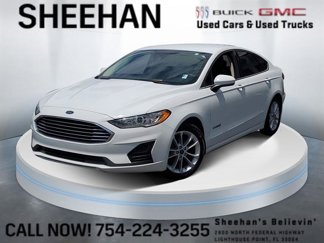 Used 2019 Ford Fusion SE image 1