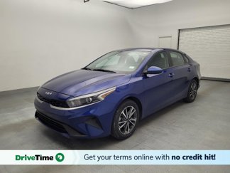 Used 2023 Kia Forte LXS image 1