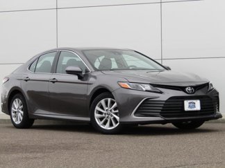 Used 2023 Toyota Camry LE image 1