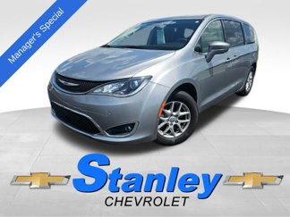 Used 2020 Chrysler Pacifica Touring w/ Advanced Safetytec Group image 1