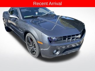 Used 2010 Chevrolet Camaro LT image 1