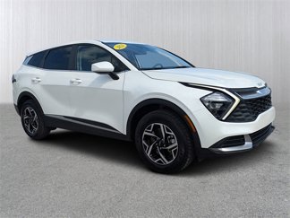 Used 2023 Kia Sportage LX image 1