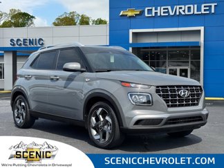 Used 2022 Hyundai Venue SEL image 1