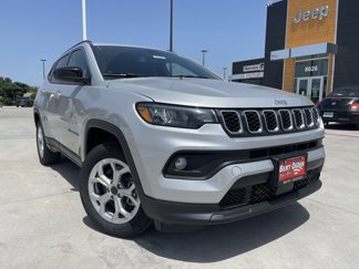 New 2025 Jeep Compass Latitude image 1