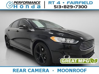 Used 2016 Ford Fusion SE image 1
