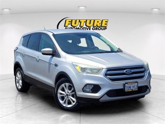 Certified 2017 Ford Escape SE image 1
