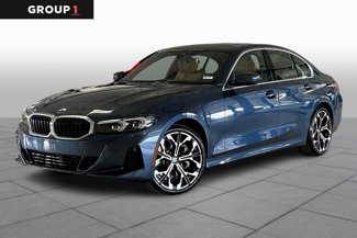 New 2025 BMW 330i Sedan w/ Convenience Package image 1
