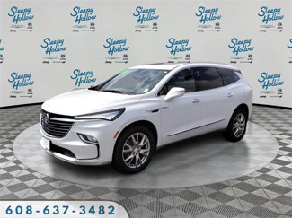 Used 2022 Buick Enclave Essence w/ Experience Buick Package image 1