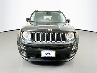 Used 2016 Jeep Renegade Latitude video 2