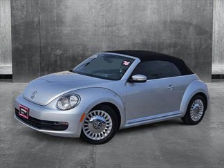 Used 2016 Volkswagen Beetle 1.8T S image 1