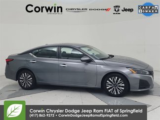 Used 2023 Nissan Altima 2.5 SV image 1