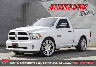 Used 2017 RAM 1500 Express image 1