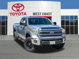 Used 2015 Toyota Tundra SR5 image 1