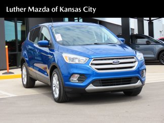 Used 2019 Ford Escape SE image 1