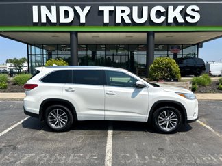 Used 2018 Toyota Highlander XLE image 1
